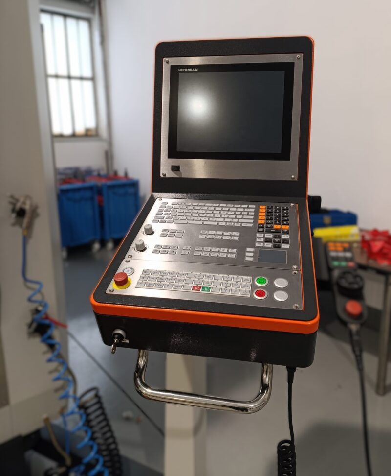 UVC600